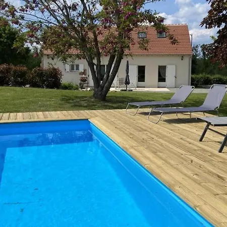 Charmante Maison A Haut-bocage Avec Jardin, Terrasse, Et Randonnees A Proximite - Fr-1-489-516 펜션
