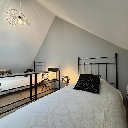 펜션 Charmante Maison A Haut-bocage Avec Jardin, Terrasse, Et Randonnees A Proximite - Fr-1-489-516
