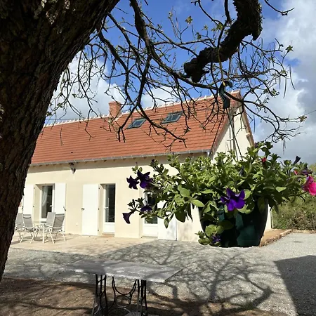펜션 Charmante Maison A Haut-bocage Avec Jardin, Terrasse, Et Randonnees A Proximite - Fr-1-489-516 *