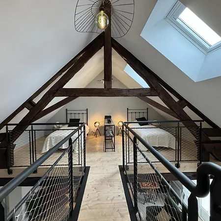 Charmante Maison A Haut-bocage Avec Jardin, Terrasse, Et Randonnees A Proximite - Fr-1-489-516